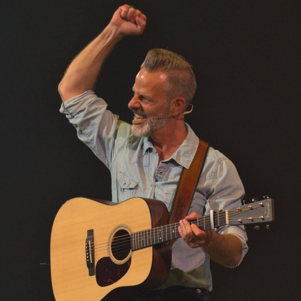 PO1 Brad Davidge-Web